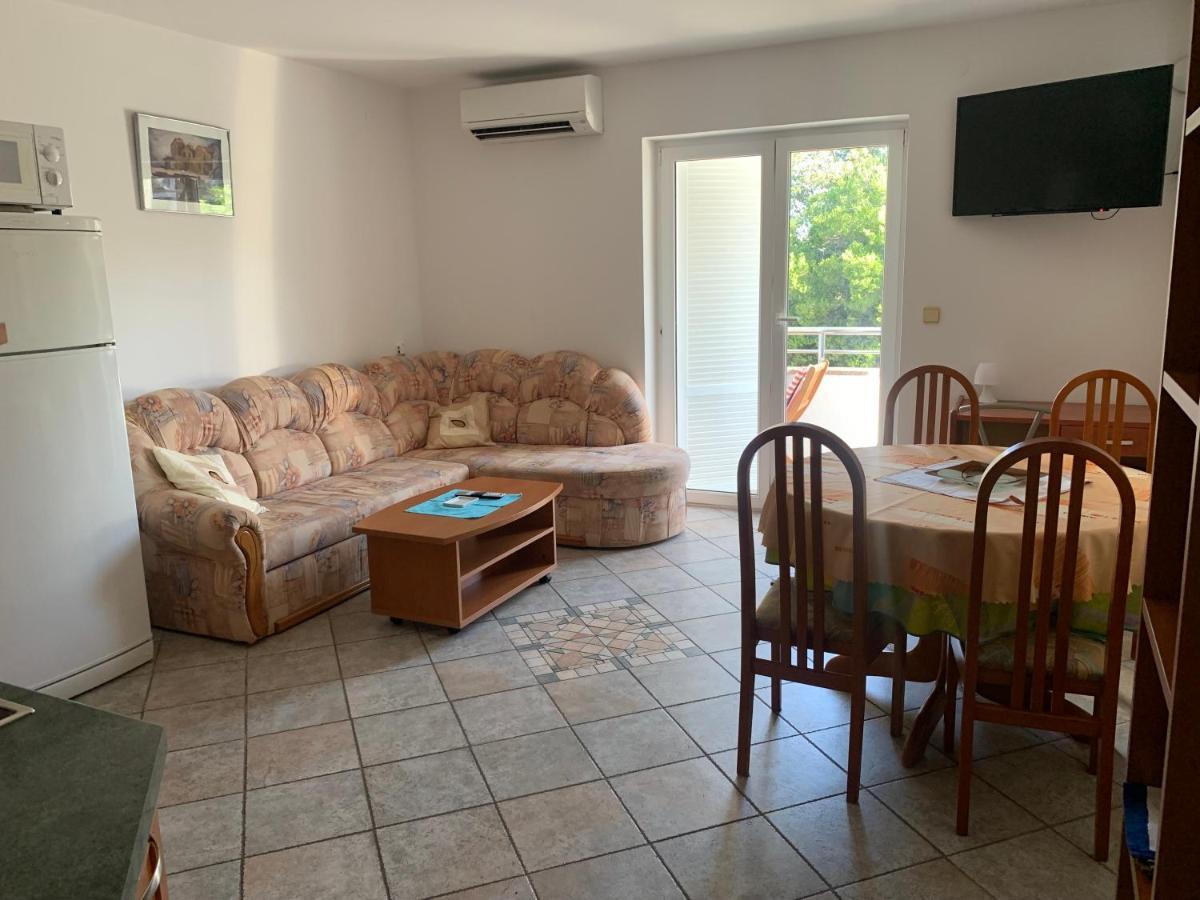 Apartmani Auer Pjescana Uvala Εξωτερικό φωτογραφία