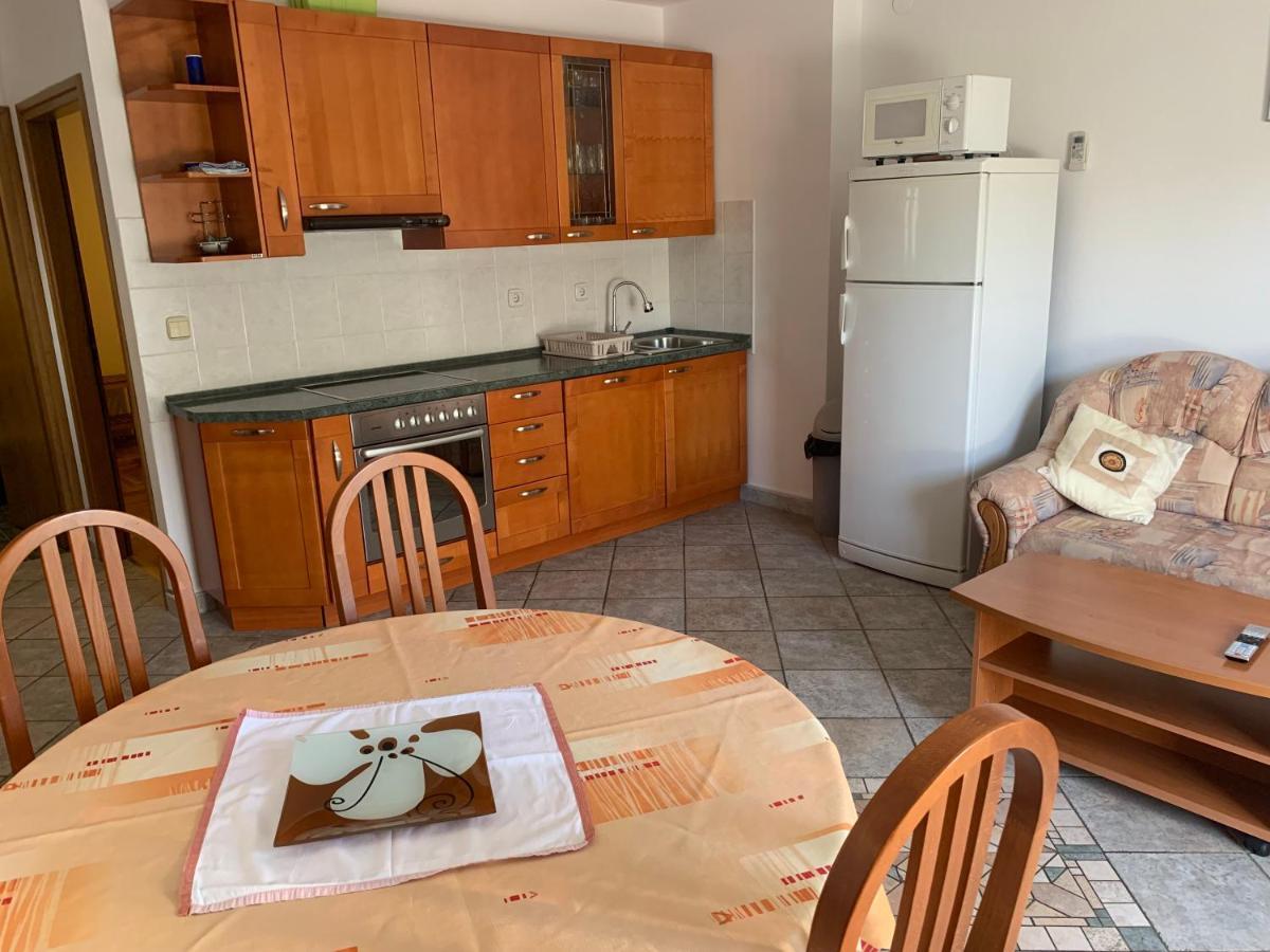 Apartmani Auer Pjescana Uvala Εξωτερικό φωτογραφία