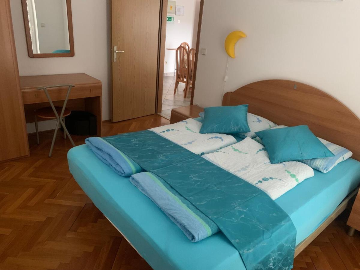Apartmani Auer Pjescana Uvala Εξωτερικό φωτογραφία