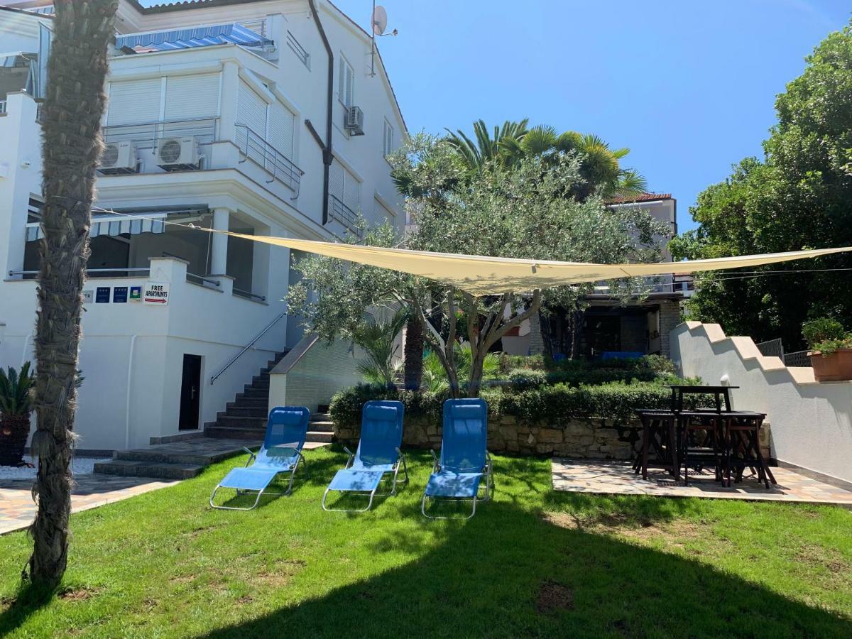 Apartmani Auer Pjescana Uvala Εξωτερικό φωτογραφία